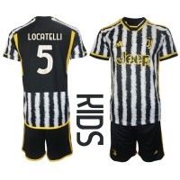 Fotballdrakt Barn Juventus Manuel Locatelli #5 Hjemmedraktsett 2023-24 Kortermet (+ Korte bukser)